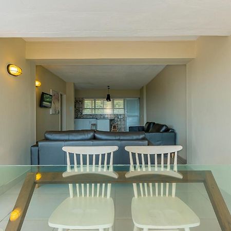 17 Stella Maris Seaside @ Van'S Amanzimtoti Extérieur photo